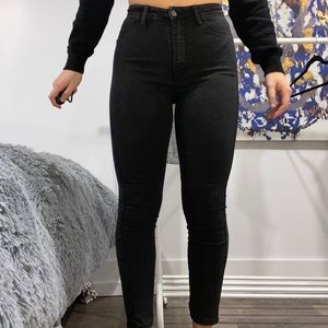 Fashion Nova jeans black